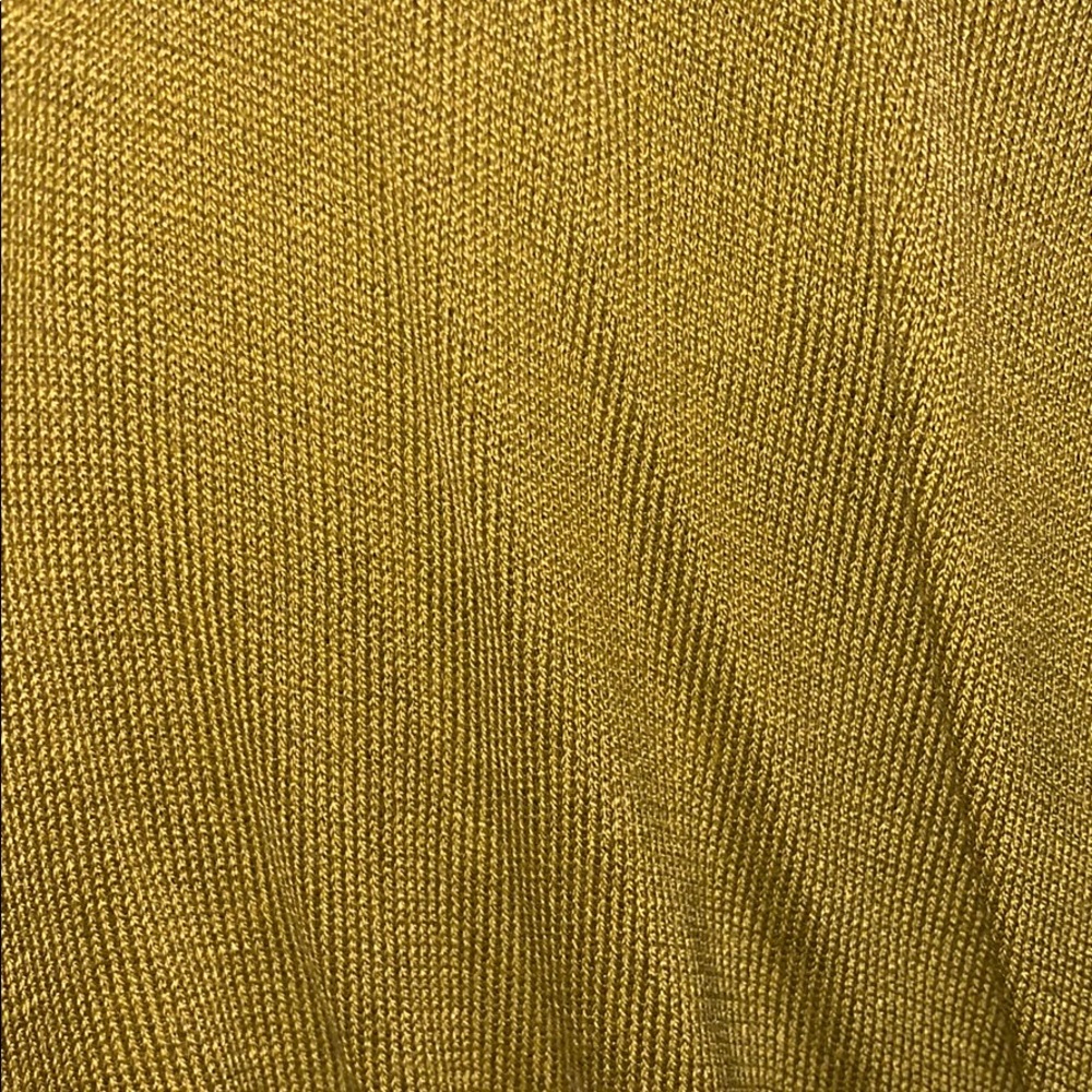 Top - Picture 3 of 3